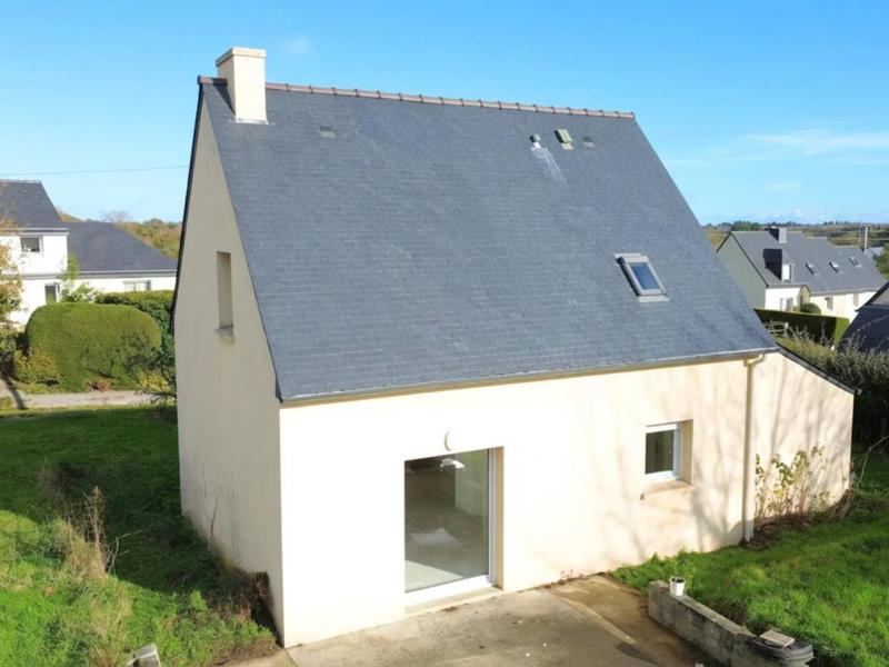 Maison - 84 m² - 6 pièces