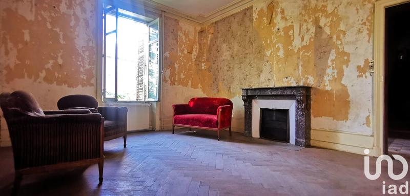 Maison - 470 m² - 20 pièces