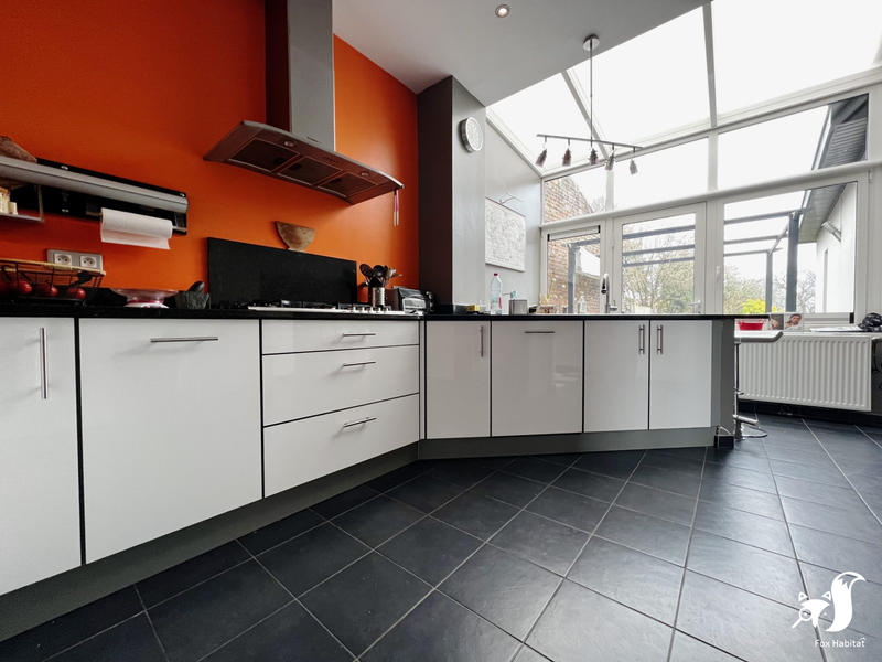 Maison ancienne - 195 m² - 6 pièces