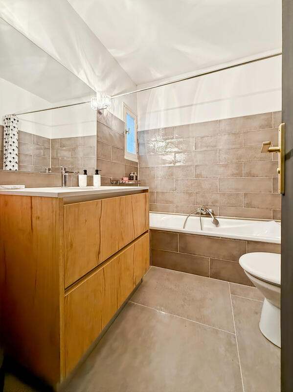 Villa - 450 m² - 14 pièces