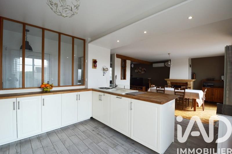 Maison - 132 m² - 7 pièces