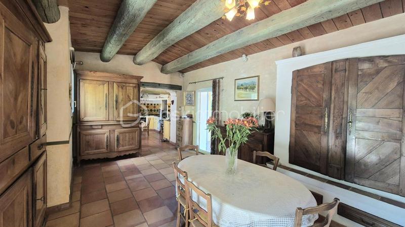 Maison - 140 m² - 6 pièces