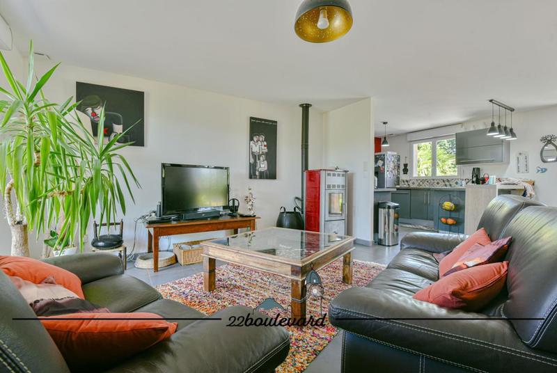 Pavillon - 101 m² - 5 pièces