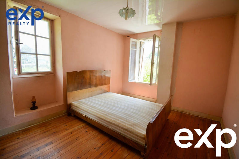 Appartement - 170 m² - 7 pièces