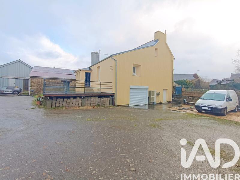 Maison - 142 m² - 6 pièces