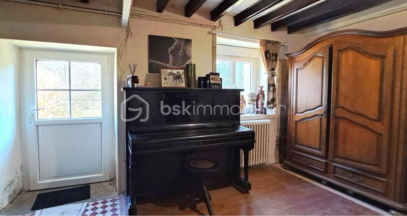 Maison en pierre - 135 m² - 6 pièces