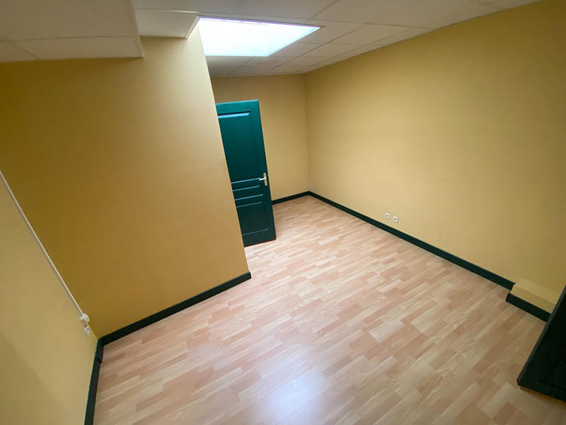 Local commercial - 38 m² - 1 pièce