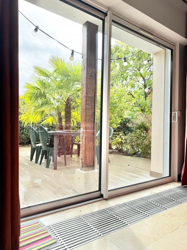 Maison - 240 m² - 5 pièces