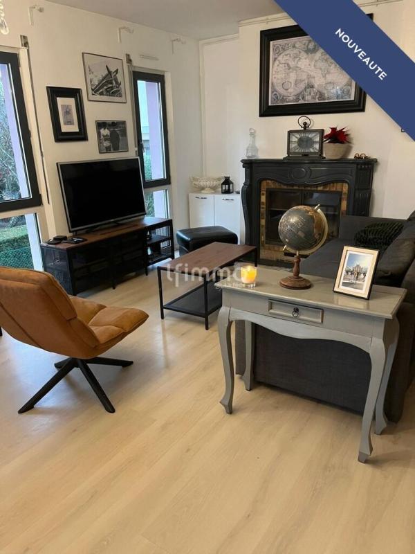 Duplex - 85 m² - 5 pièces