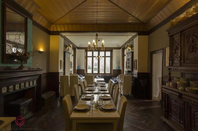 Château - 810 m² - 11 pièces