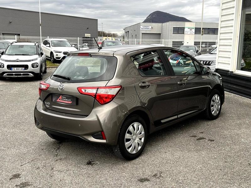 Toyota Yaris 100h Dynamic