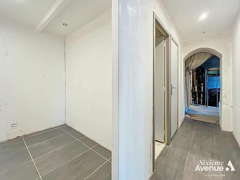 Appartement - 75 m² - 3 pièces