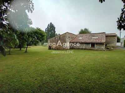 Maison de campagne - 125 m² - 4 pièces