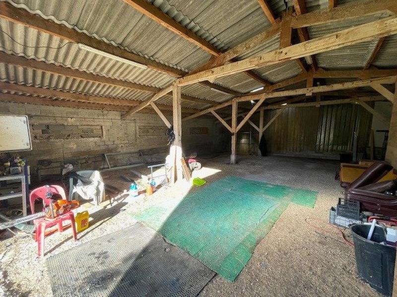 Local commercial - 240 m² - 1 pièce