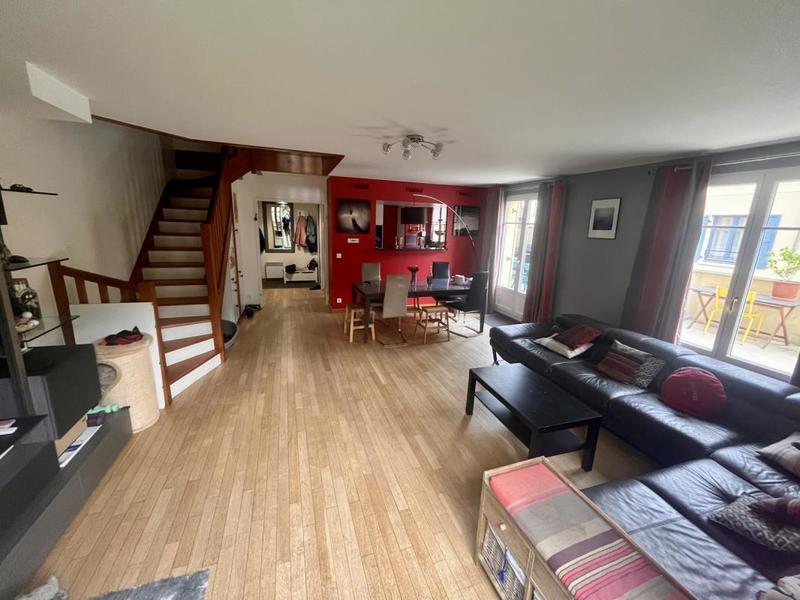 Maison - 136 m² - 7 pièces