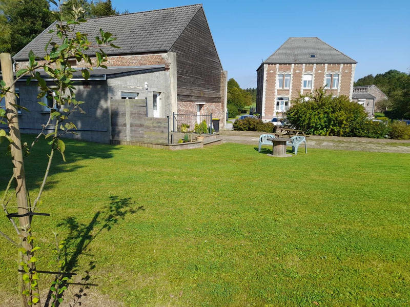 Propriété - 460 m² - 15 pièces