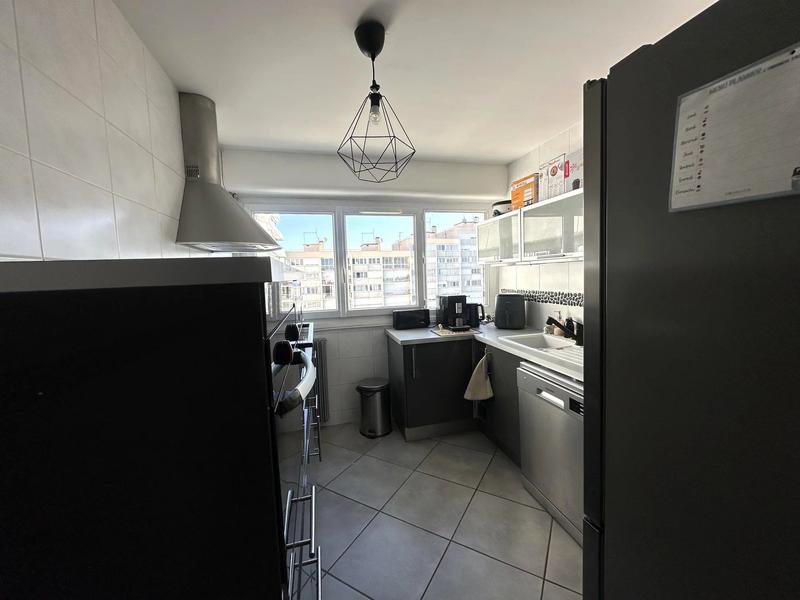 Appartement - 64 m² - 3 pièces