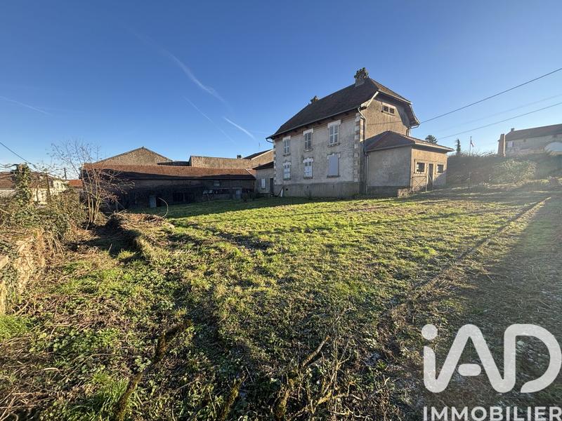 Maison - 200 m² - 6 pièces