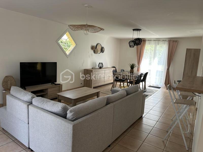 Maison - 92 m² - 4 pièces