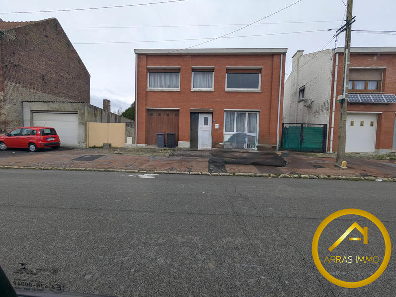 Maison - 150 m² - 6 pièces