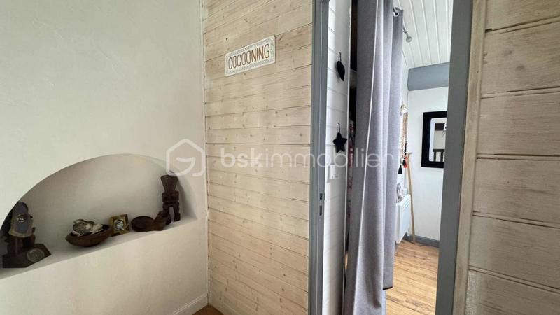 Maison traditionnelle - 165 m² - 6 pièces