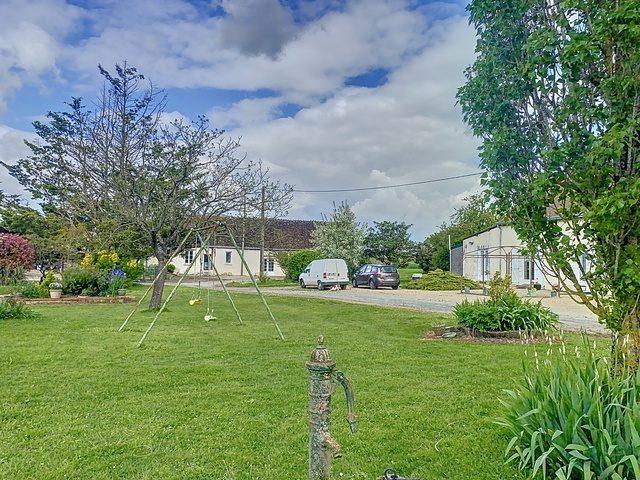 Maison ancienne - 174 m² - 7 pièces