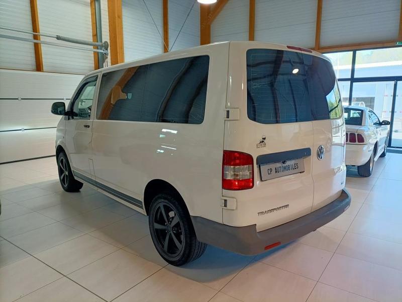 Volkswagen Transporter T5 9 places 2.0l Tdi 102ch