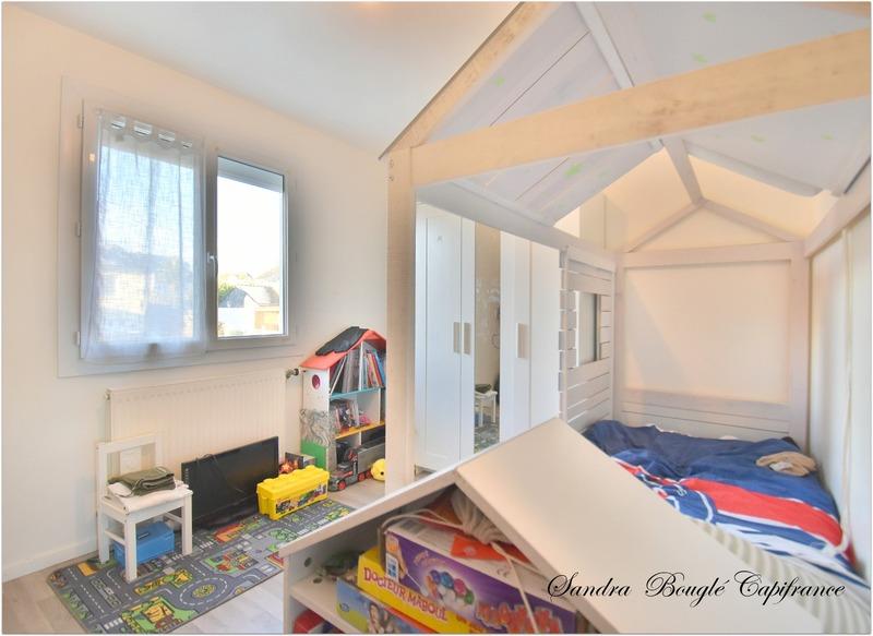 Maison - 80 m² - 5 pièces