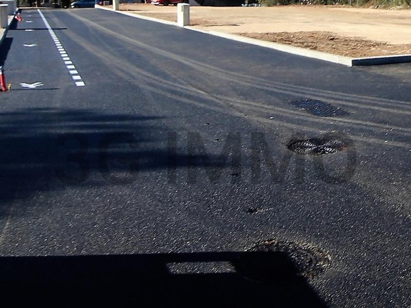 Terrain constructible - 688 m²