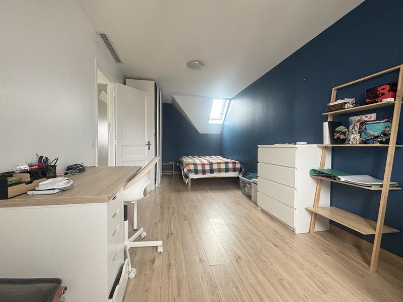 Villa - 200 m² - 6 pièces