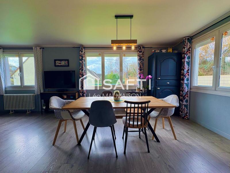 Maison - 90 m² - 5 pièces