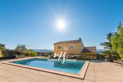 Villa - 260 m² - 9 pièces