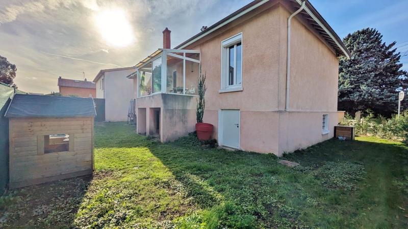 Maison - 93 m² - 4 pièces