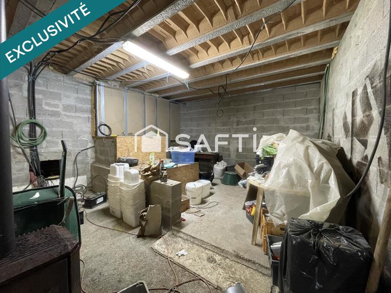 Maison - 250 m² - 2 pièces