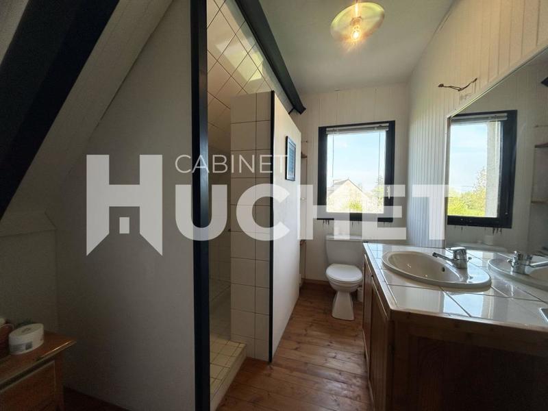 Maison - 121 m² - 5 pièces