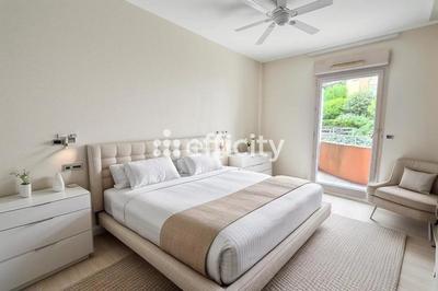 Appartement - 76 m² - 3 pièces