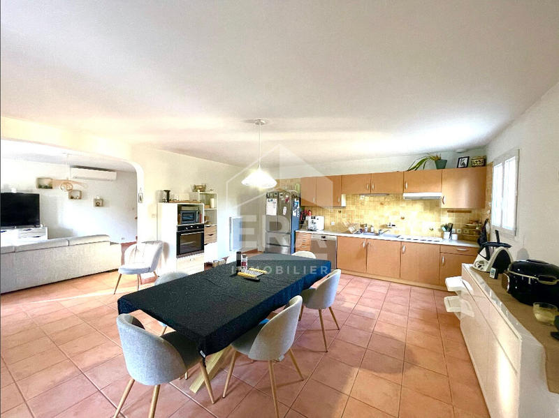 Maison - 104 m² - 4 pièces