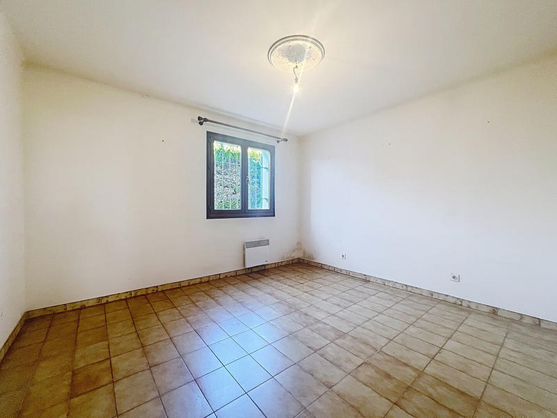 Maison - 99 m² - 4 pièces