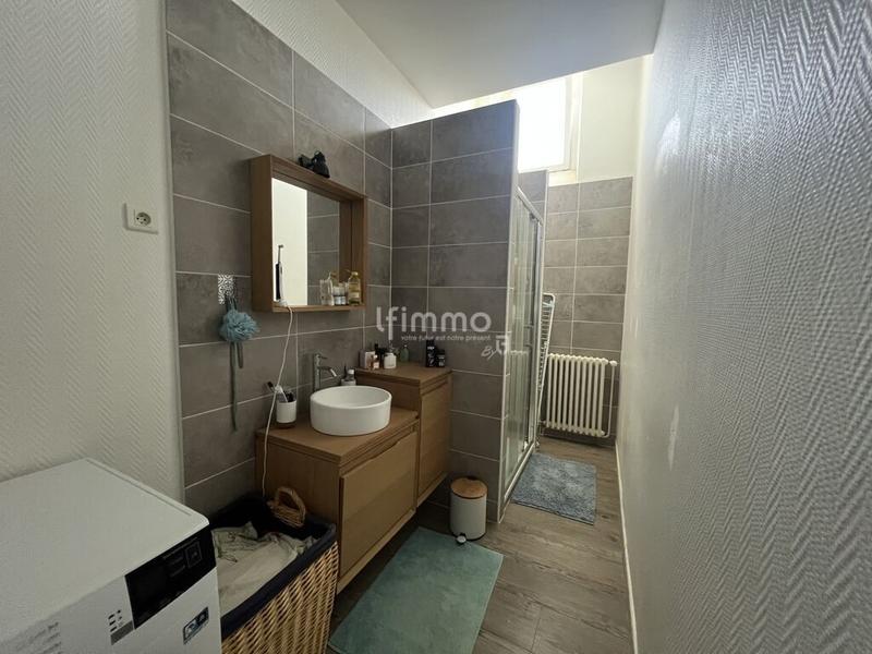 Appartement - 92 m² - 3 pièces