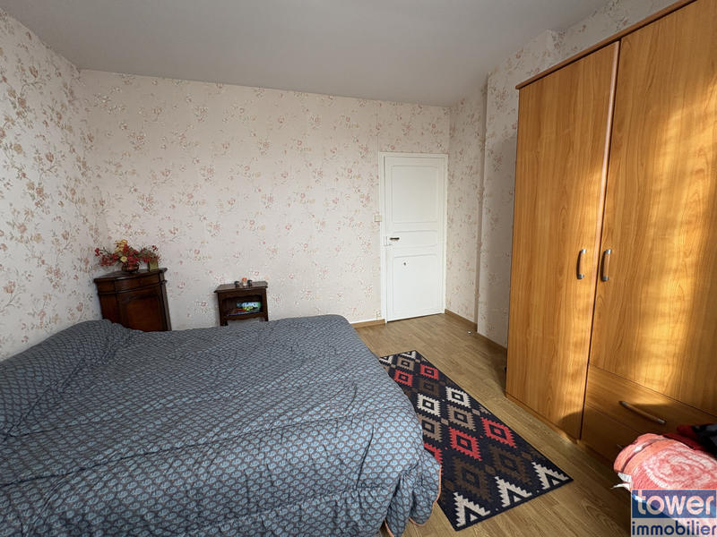 Maison - 173 m² - 9 pièces