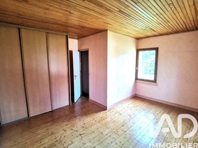 Maison - 122 m² - 6 pièces