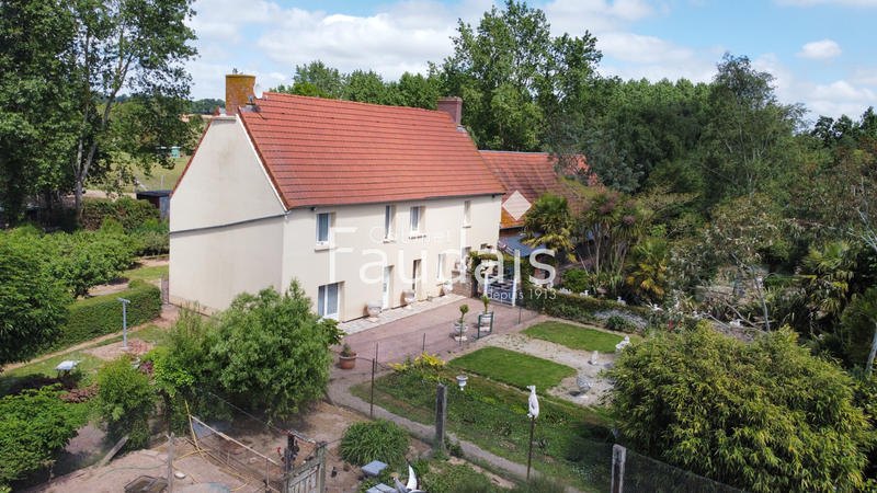 Maison - 138 m² - 4 pièces