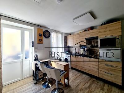 Maison de village - 75 m² - 3 pièces