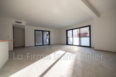 Appartement - 97 m² - 3 pièces