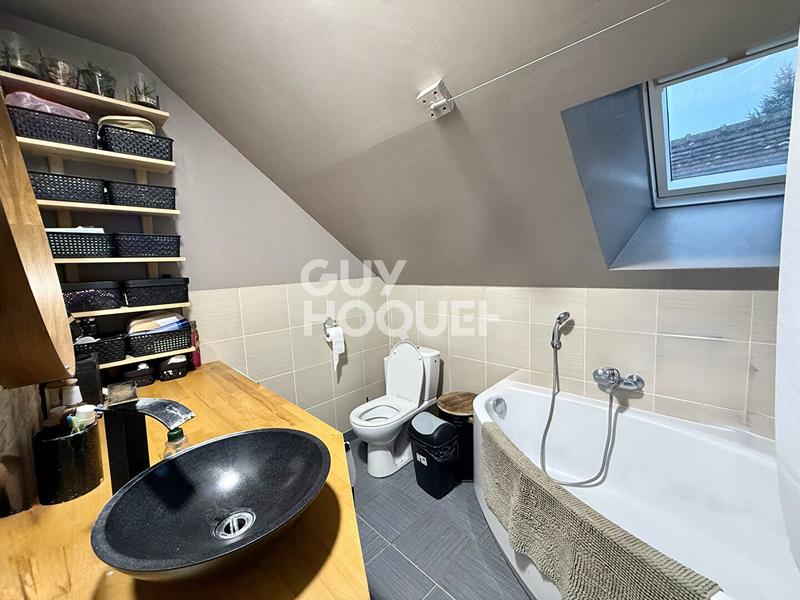 Maison - 82 m² - 5 pièces