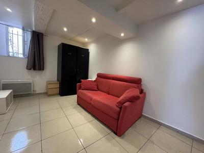 Studio - 16 m² - 1 pièce