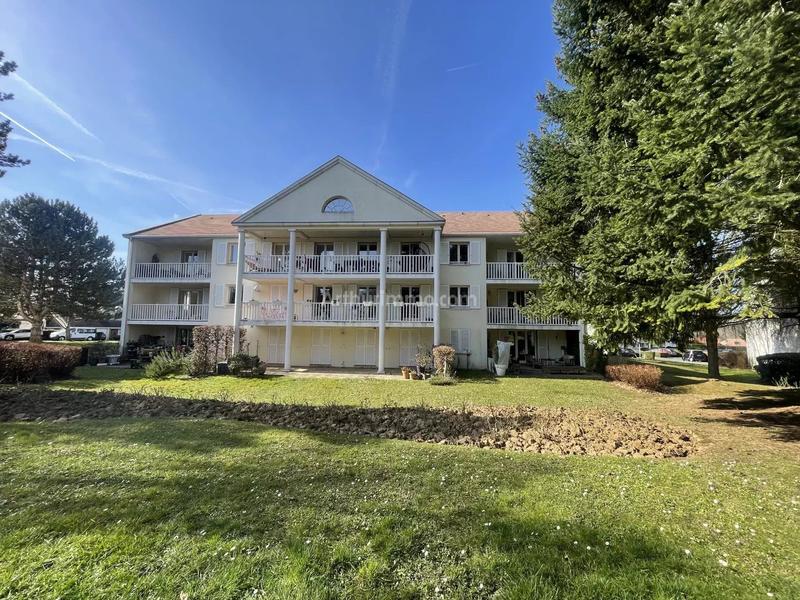 Appartement - 80 m² - 4 pièces