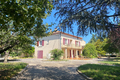 Villa - 180 m² - 5 pièces