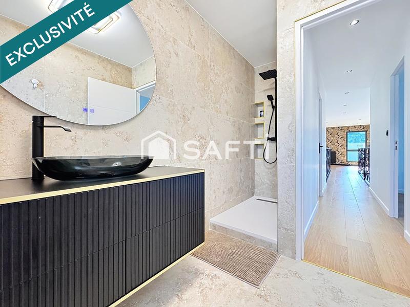 Maison - 160 m² - 7 pièces