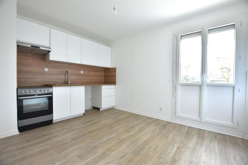 Appartement - 80 m² - 2 pièces